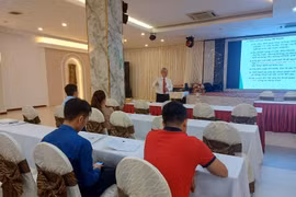 Đề nghị xử lý các trường hợp thiếu nghiêm túc trong tham gia bồi dưỡng về công tác đối ngoại