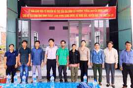  bàn giao nhà cho gia đình ông Đinh Choay 