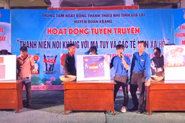 Tuyên truyền về phòng-chống ma túy và tệ nạn xã hội cho thanh niên xã Kông Lơng Khơng