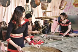 Để ký ức tái sinh