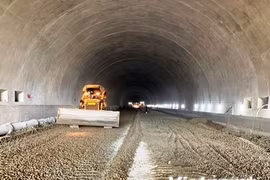 Chiến dịch '100 ngày' thông hầm số 2 tại Cao tốc Quảng Ngãi-Hoài Nhơn