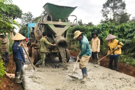 Tháo gỡ khó khăn trong xây dựng nông thôn mới 