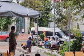 Khám xét nhà bà Đặng Thị Hàn Ni