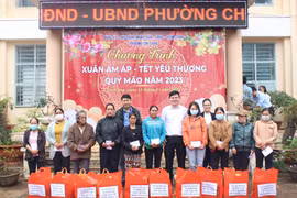 Trao Tết yêu thương đến với người nghèo Gia Lai