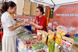 Kết nối tiêu thụ hàng hóa qua biên giới