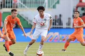 Một HAGL giàu sức sống dưới tay Kiatisak