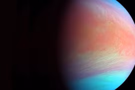 Phát hiện chấn động ở mặt ban ngày của Sao Kim