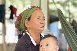 Hồi sinh ở làng 'bệnh lạ'