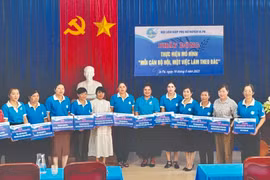 Phụ nữ Ia Pa phát động mô hình "Mỗi cán bộ Hội, một việc làm theo Bác”