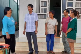 Những “đầu tàu” ở buôn làng 