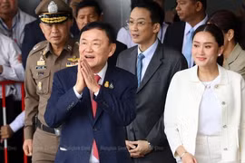 Ông Thaksin có thể ở tù ít nhất 2 năm nếu không được ân xá