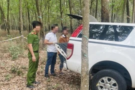 Thu thập nhiều dấu vết trên ôtô của giám đốc nghi sát hại nữ kế toán