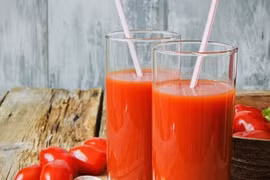 Một ly nước ép này mỗi ngày giúp giảm cả cholesterol và huyết áp cao