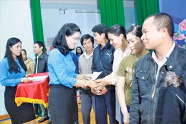 Chăm lo đời sống đoàn viên Công đoàn và người lao động 