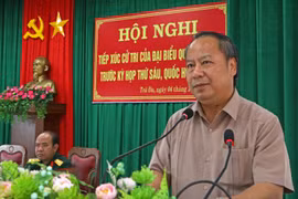 Đại biểu Quốc hội tỉnh tiếp xúc cử tri TP. Pleiku: “Nóng” vấn đề sách giáo khoa và “tín dụng đen”