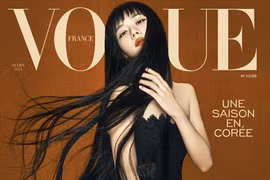 Jisoo tỏa sáng trên tạp chí thời trang danh giá của Pháp