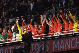 Man United vô địch Carabao Cup