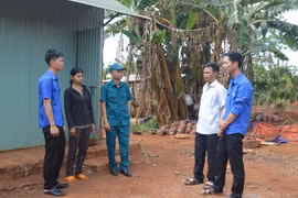 Học tập và làm theo Bác ở Chi bộ Quân sự xã Ia Drăng 