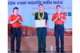 Sĩ quan trẻ 52 lần hiến máu cứu người