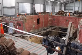 Tạm dừng tu bổ sàn chùa Cầu (Hội An) vì chưa xác định cong hay thẳng