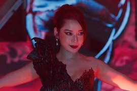 Phim 18+ của Chi Pu: Đẹp, lạ nhưng 'bất ổn'