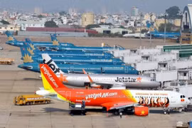 Ế chỗ, vé máy bay nội địa dịp 2/9 giảm giá đến 40% so với đặt mua đầu tháng 8