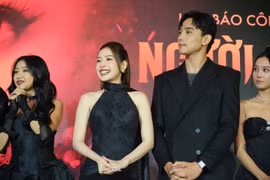 Chi Pu: 'Fan Trung Quốc nói sẵn sàng bay sang Việt Nam ủng hộ phim của tôi'