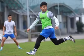 Cựu sao HAGL hội quân cùng CLB Nam Định