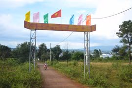 Làng Jút 2 phấn đấu đạt chuẩn nông thôn mới kiểu mẫu