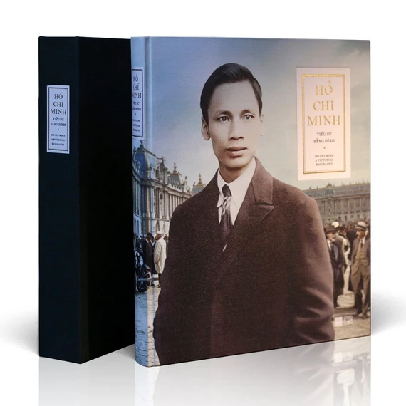 bản giới hạn cuốn sách “Hồ Chí Minh-Tiểu sử bằng hình”
