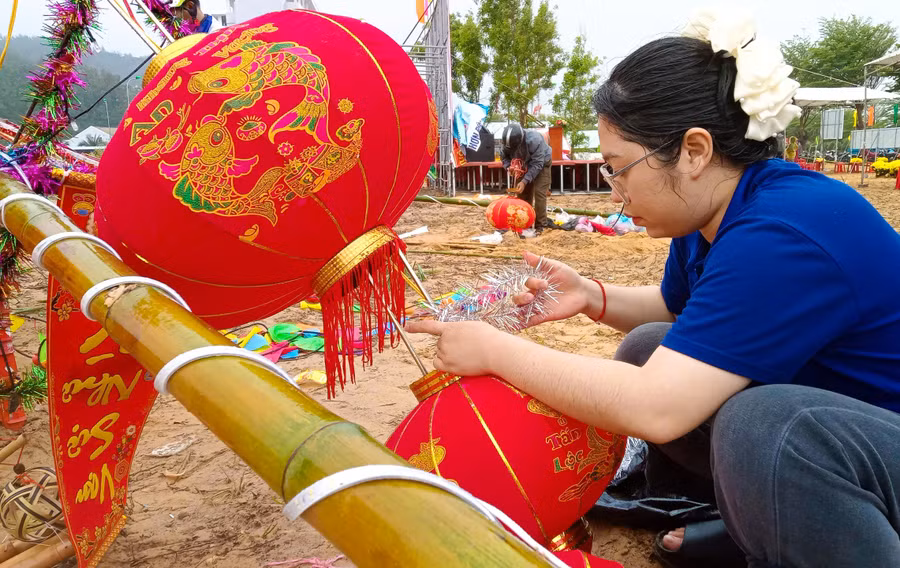 hoi-thi-dung-neu-thu-hut-nhieu-ban-tre-tham-giajpg.jpg