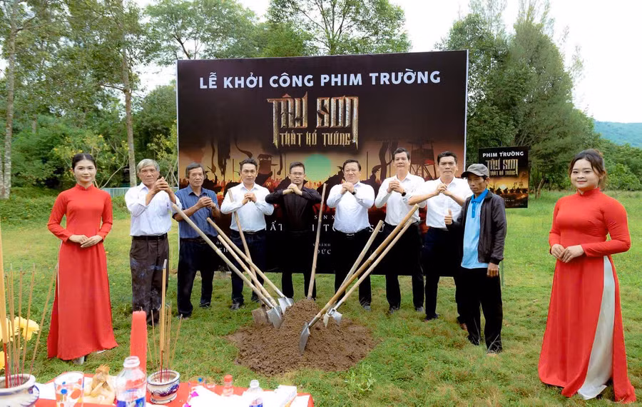 dong-tho-xay-dung-phim-truongjpg.jpg