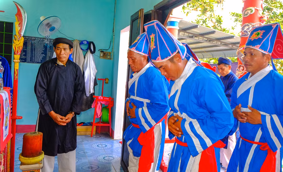 thuc-hien-cac-nghi-le-te-than-sau-khi-nghinh-than-nhap-dien-khai-son-khai-tinh-1.jpg