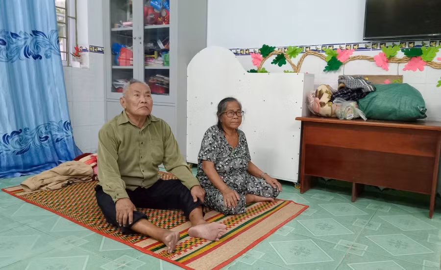 vo-chong-ba-nguyen-thi-du-den-tru-tranh-tai-truong-mam-non-nhon-haijpg.jpg