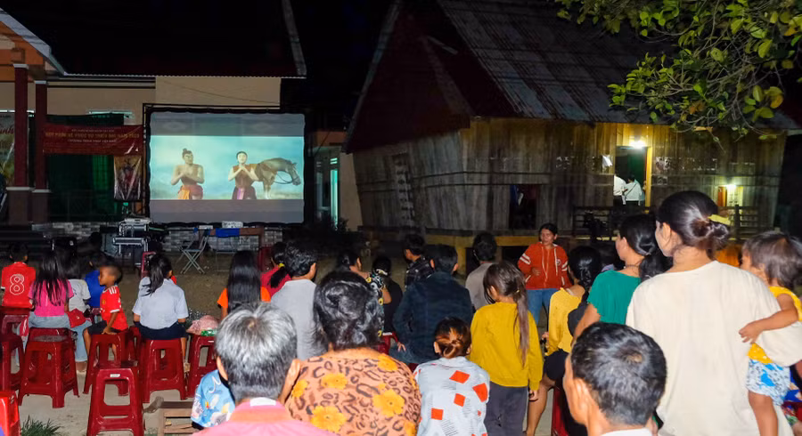 ngoai-cac-tac-pham-dien-anh-ve-de-tai-cach-mang-con-co-cac-bo-phim-hoat-hinh-phuc-vu-thieu-nhi-anh-minh-hoa.jpg