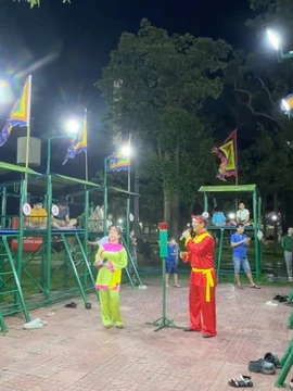 Thượng chòi vui xuân