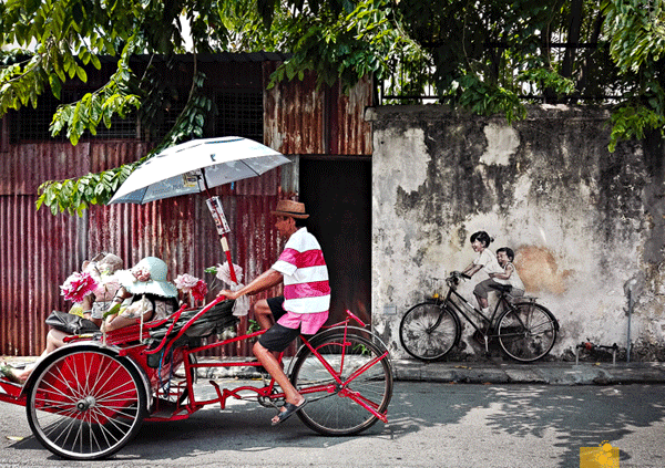 Ngoài phố cổ, sự độc đáo của Penang còn ở vô vàn những tác phẩm nghệ thuật đường phố được vẽ khắp nơi.