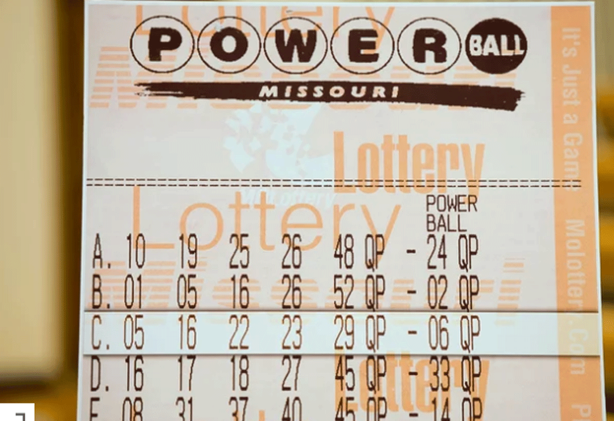 1 tấm vé của Công ty Xổ số Missouri. 1 tấm vé của Công ty Xổ số Missouri.