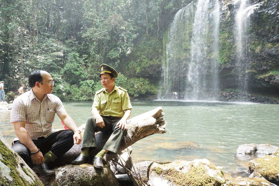 Tầng cuối của thác Suối Rêu (xã Sơn Lang, huyện Kbang). Ảnh: internet  Tầng cuối của thác Suối Rêu (xã Sơn Lang, huyện Kbang). Ảnh: internet