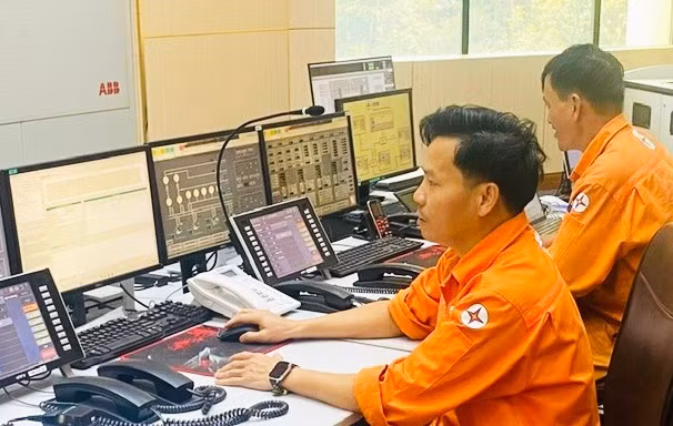 anh-do-thanh-phong-ben-he-thong-dieu-khien-xa-tu-dcs-he-thong-thong-gia-cuc-nha-may-thuy-dien-ia-ly-anh-dy.jpg