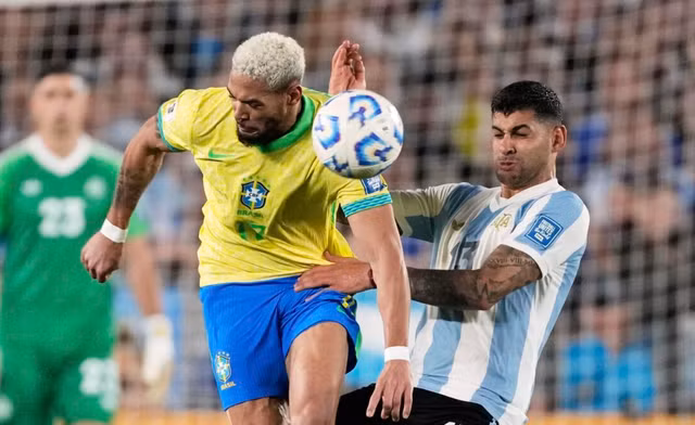 Thất bại dưới tay Argentina là giọt nước tràn ly đối với bóng đá Brazil