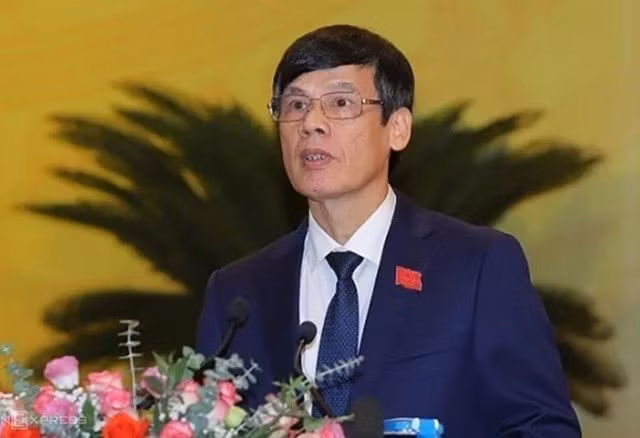 Cựu chủ tịch UBND tỉnh Thanh Hóa Nguyễn Đình Xứng khi còn tại vị