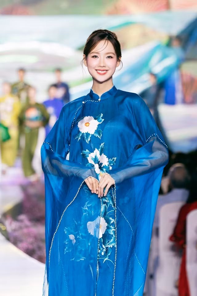 Hoa hậu Lê Nguyễn Bảo Ngọc