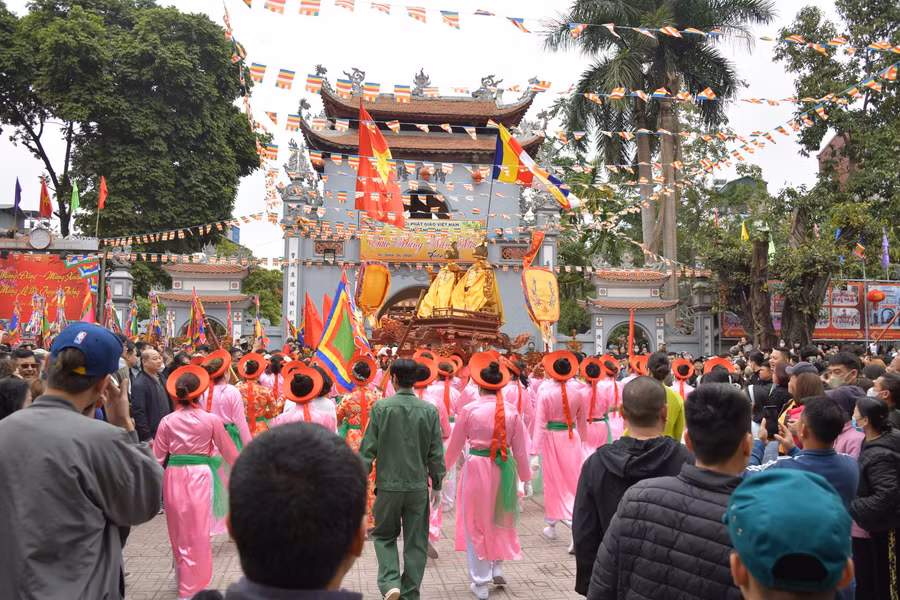 Cỗ kiệu 2 bà hoàng của làng Phú Đô là Nguyễn Thị Phương và Nguyễn Thị An
