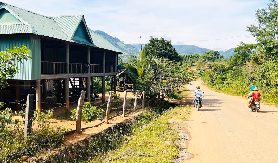 nam-2024-xa-ia-kreng-ho-tro-ho-ngheo-lam-57-nha-moi-anh-dinh-yen.jpg