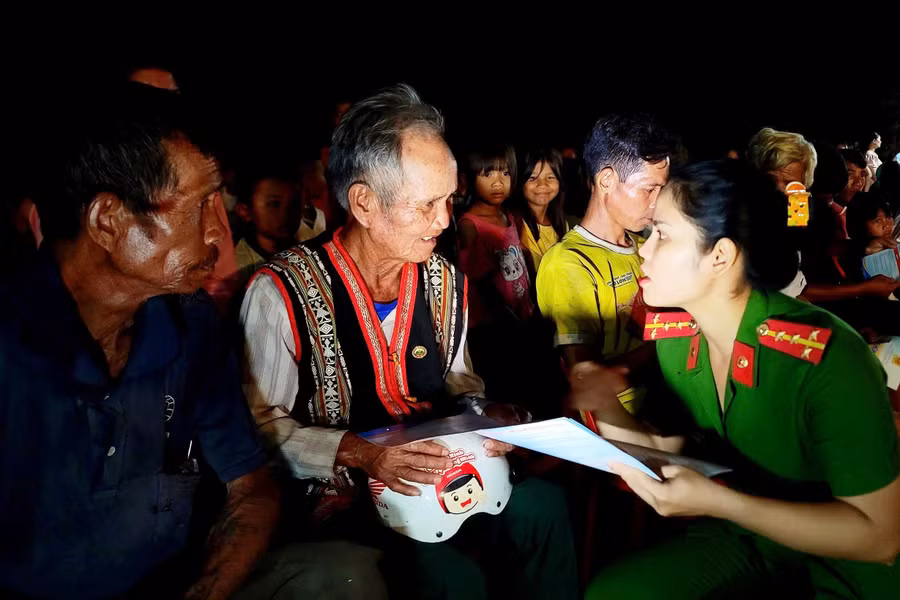 ky-12-tuyen-truyen-de-an-06-o-vung-dong-bao-dan-toc-thieu-so.jpg