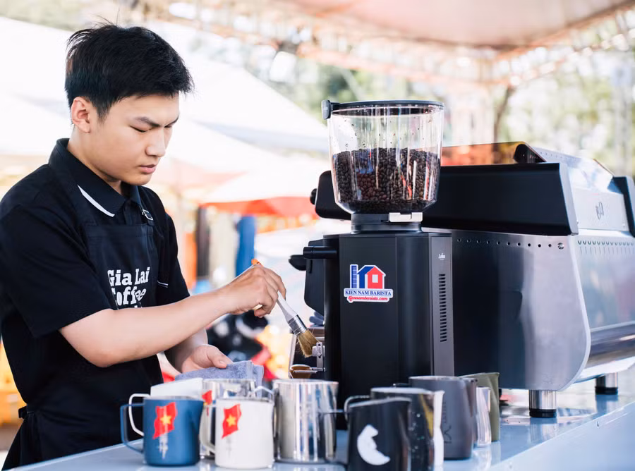 gia-lai-coffee-festival-2025-la-co-hoi-de-cac-nha-trong-rang-xay-che-bien-ca-phe-duoc-tham-gia-cac-hoat-dong-trai-nghiemanh-tran-dung.jpg