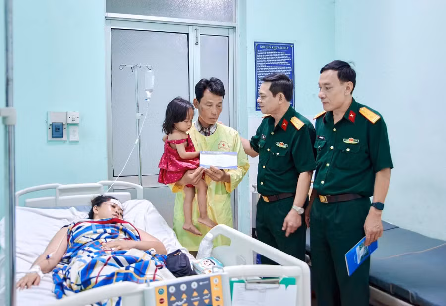 tinh-nguoi-tu-nhung-ca-benh-xuyen-bien-gioi.jpg