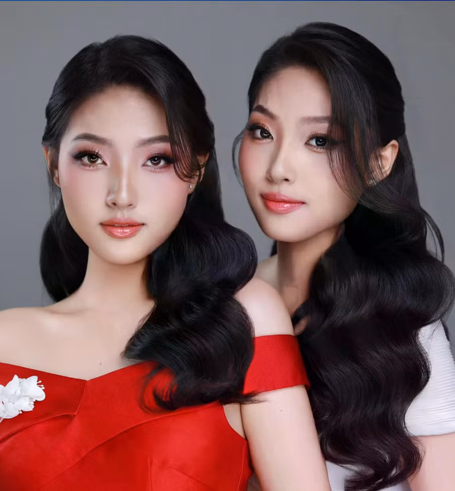 Cặp chị em Huỳnh Kiều Linh - Huỳnh Kiều Loan (Song Xinh) với gần 100.000 lượt theo dõi trên TikTok, đại diện cho thế hệ gen Z năng động, yêu thích ngoại ngữ và sân khấu