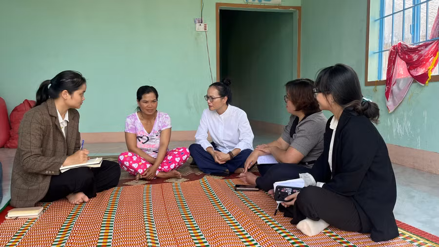 chi-dinh-thi-doi-thu-2-tu-trai-sang-thoat-ngheo-sau-2-nam-tham-gia-xkld-tai-thi-truong-giup-viec-nha-a-rap-xe-ut-anh-thuy-hang.jpg
